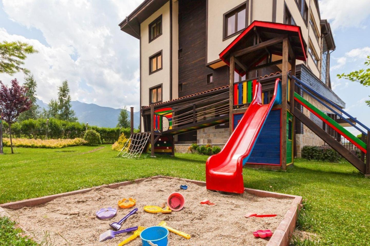 Pirin Bliss Apartment Ski, Spa And Relax At Terra Complex ราซล็อก ภายนอก รูปภาพ